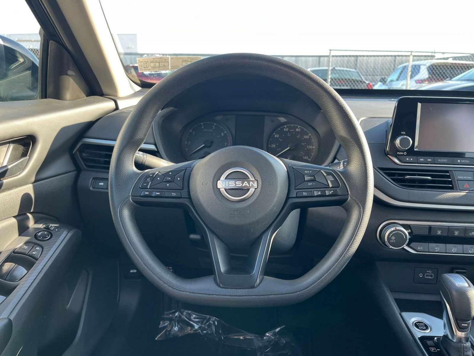 Thumbnail: 2023 Nissan Altima - 26