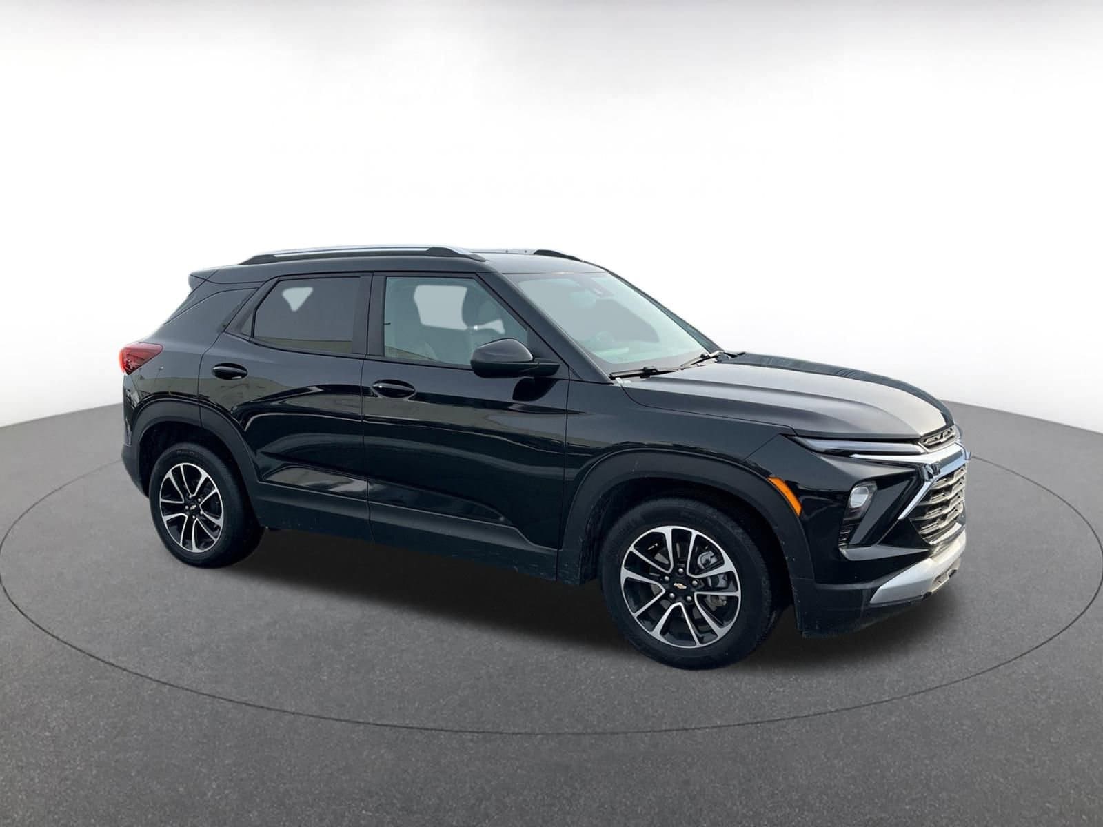 Thumbnail: 2025 Chevrolet TrailBlazer - 1