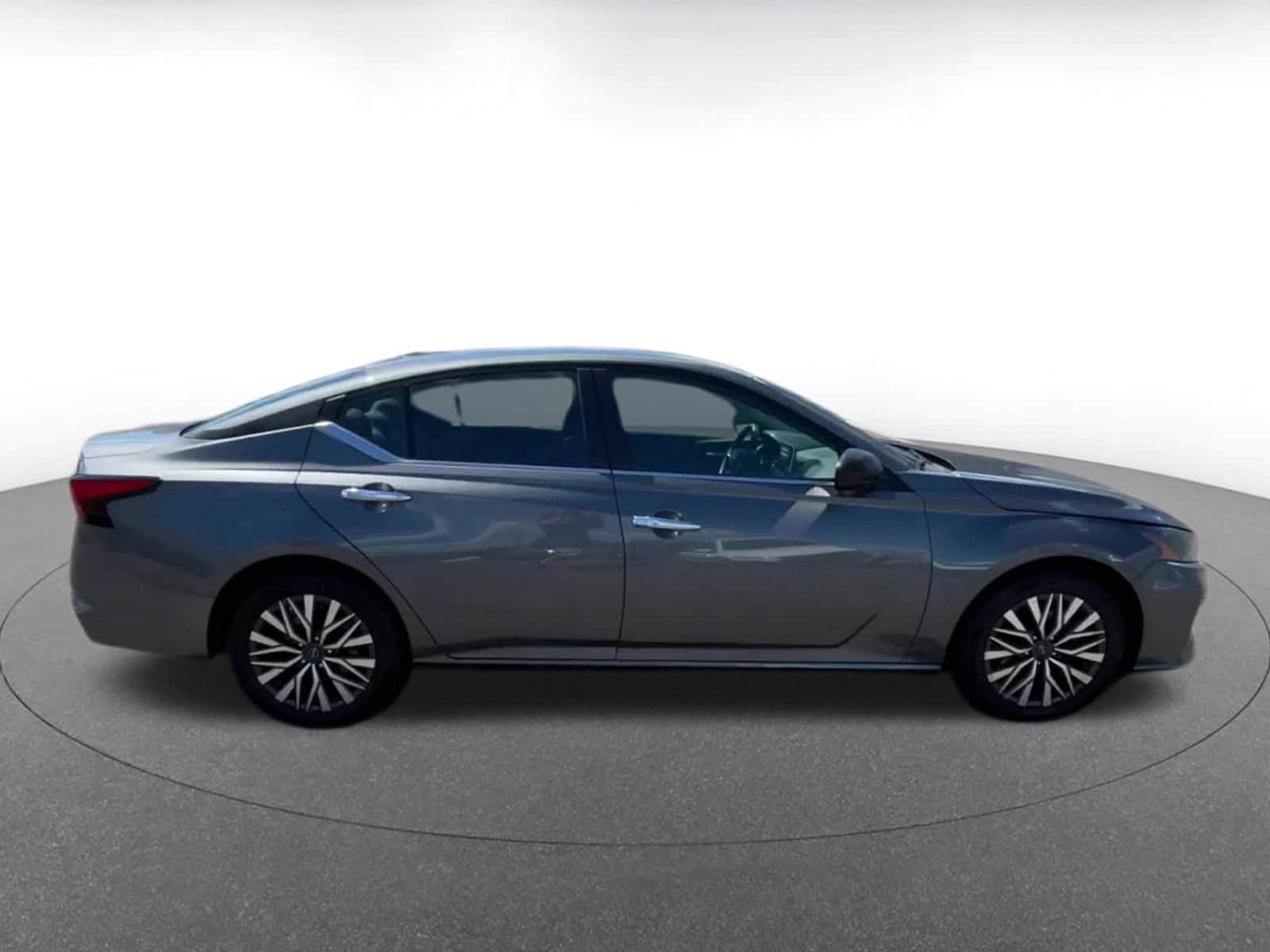 Thumbnail: 2024 Nissan Altima - 16