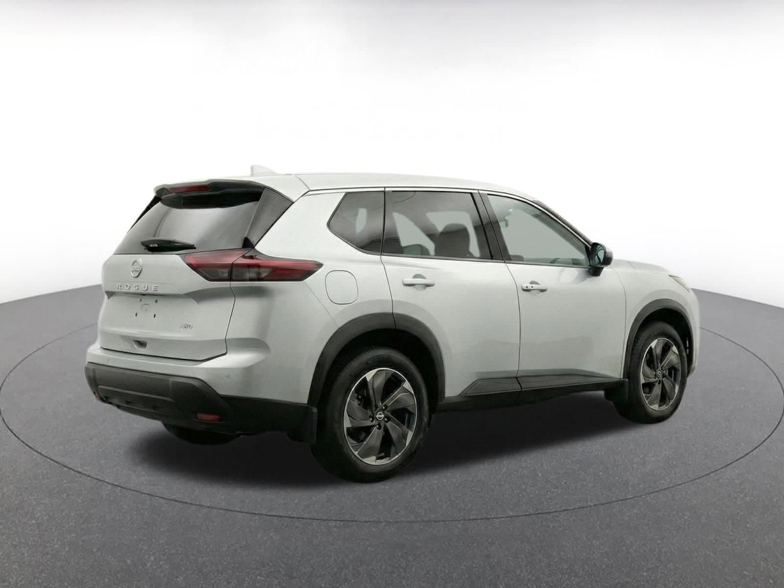 Thumbnail: 2025 Nissan Rogue - 8