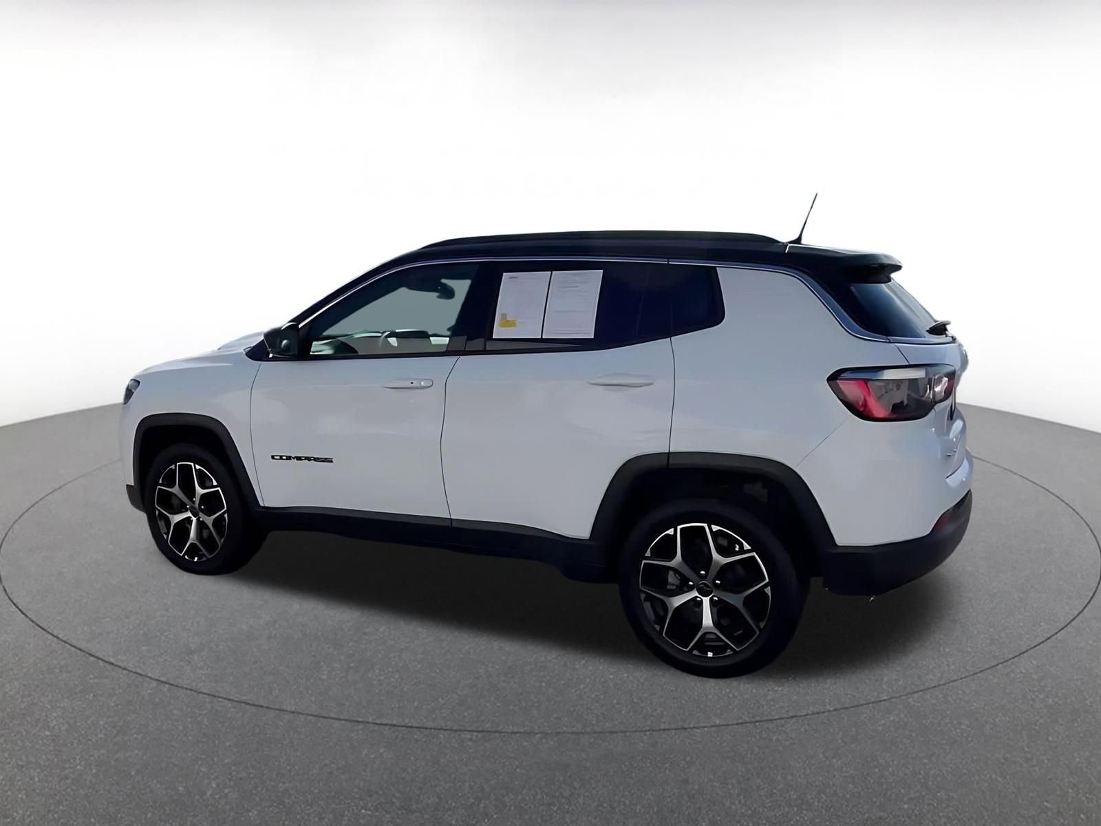 Thumbnail: 2025 Jeep Compass - 10