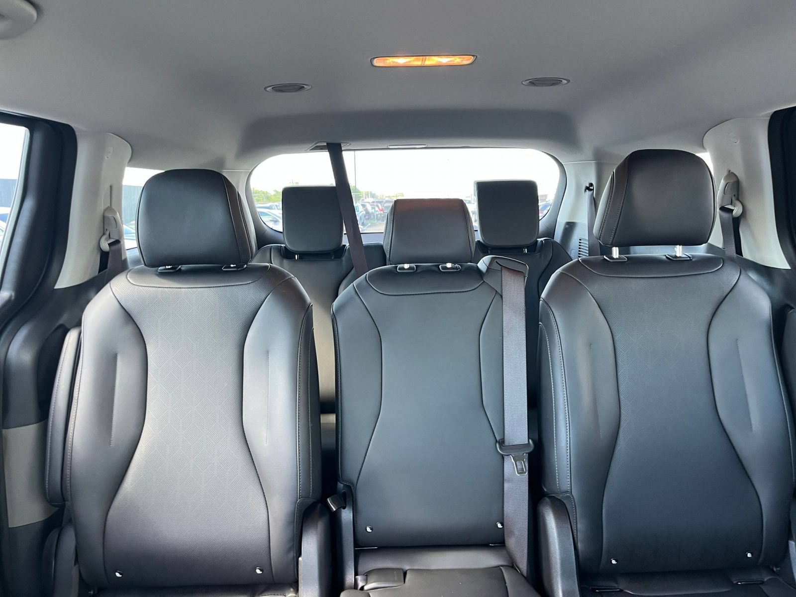 Thumbnail: 2026 Kia Carnival - 35