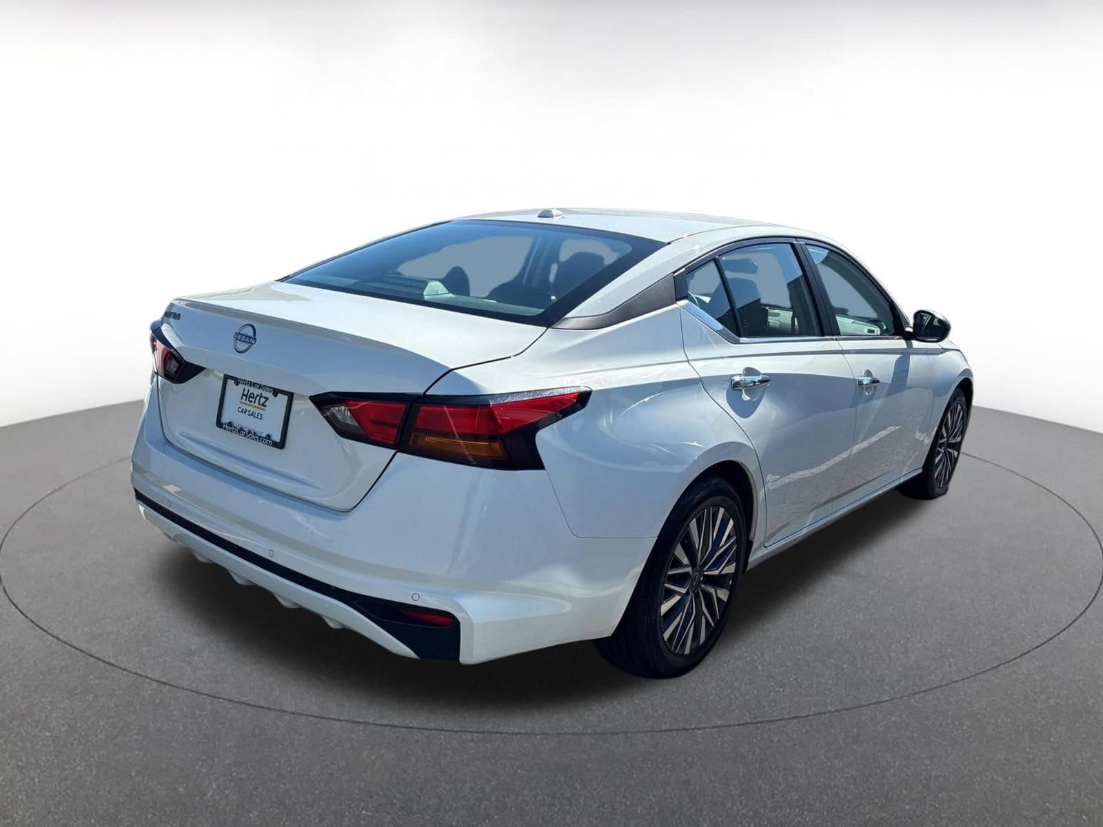 Thumbnail: 2025 Nissan Altima - 15