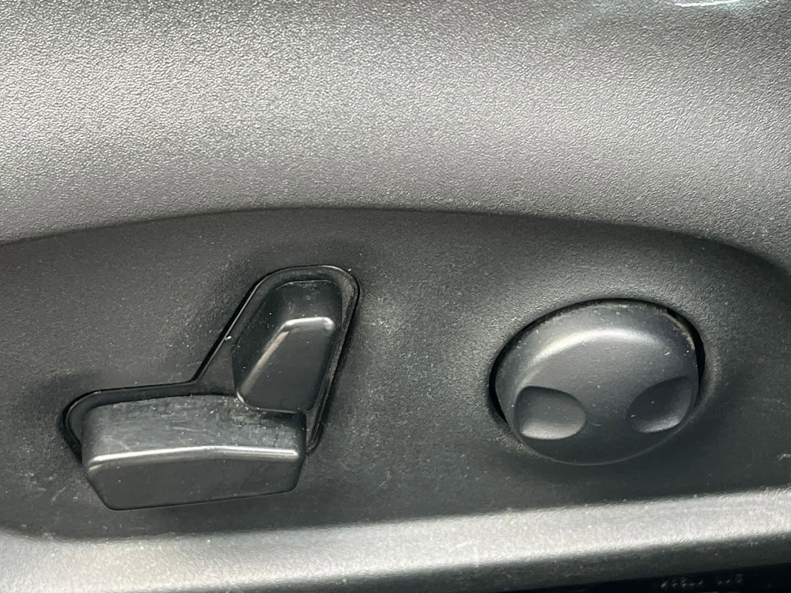 Thumbnail: 2025 Jeep Compass - 22