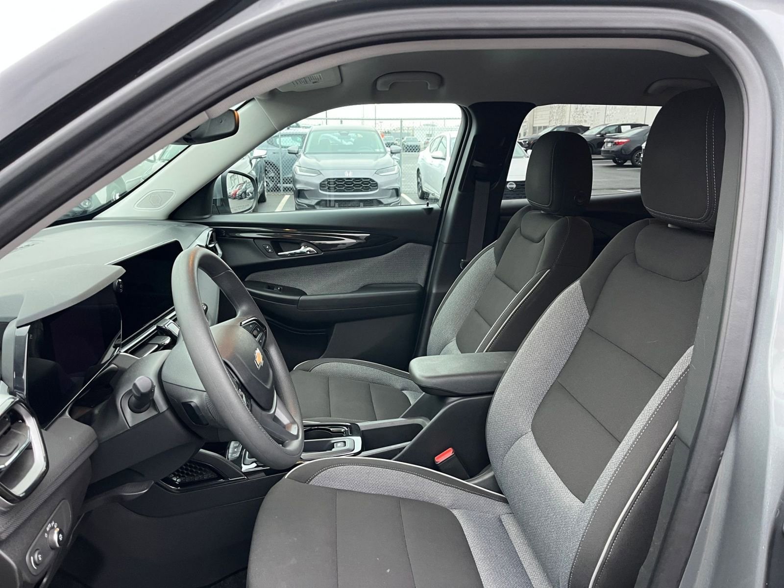 Thumbnail: 2025 Chevrolet TrailBlazer - 34