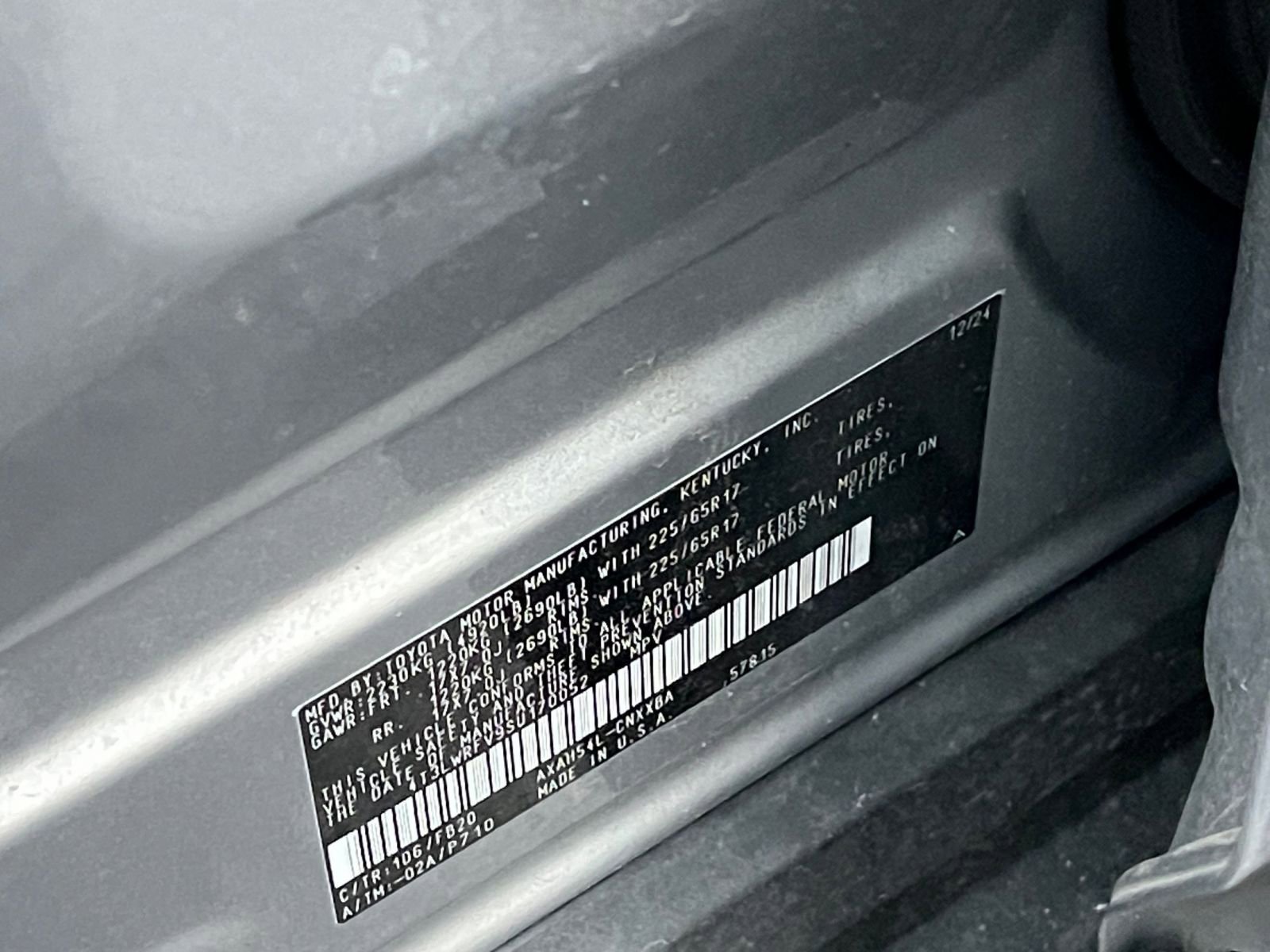 Thumbnail: 2025 Toyota RAV4 - 28