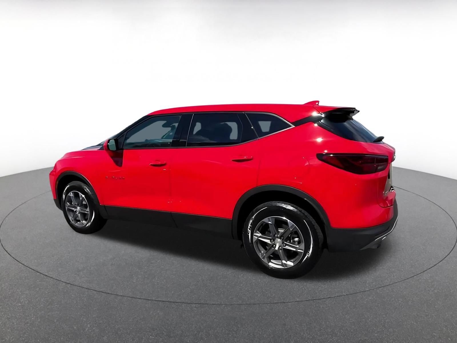 Thumbnail: 2026 Chevrolet Blazer - 10