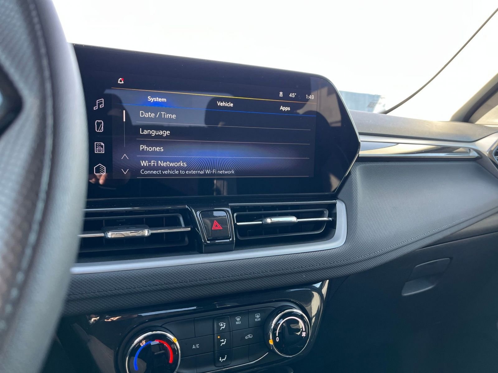 Thumbnail: 2025 Chevrolet TrailBlazer - 21