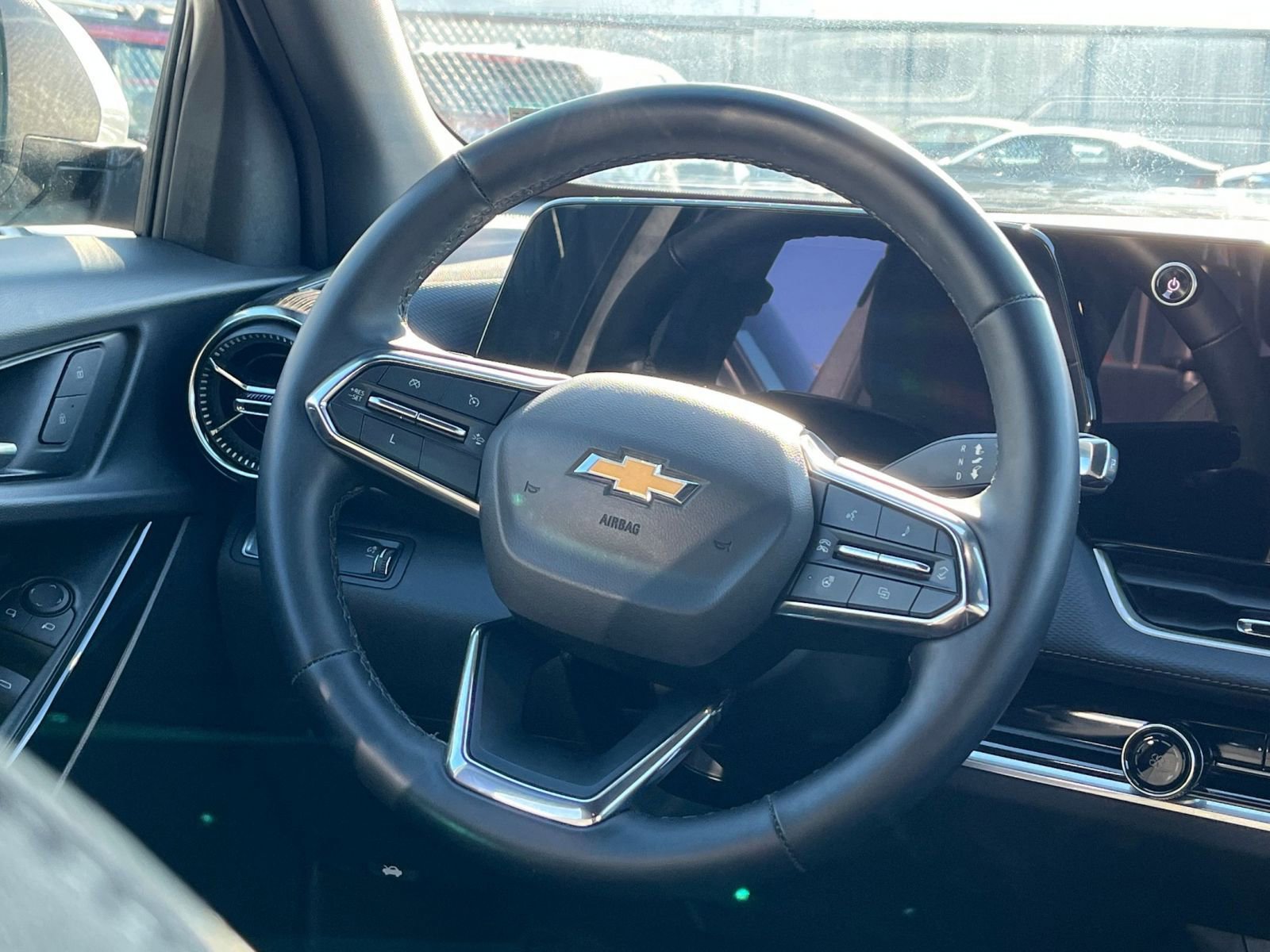 Thumbnail: 2025 Chevrolet Equinox - 27