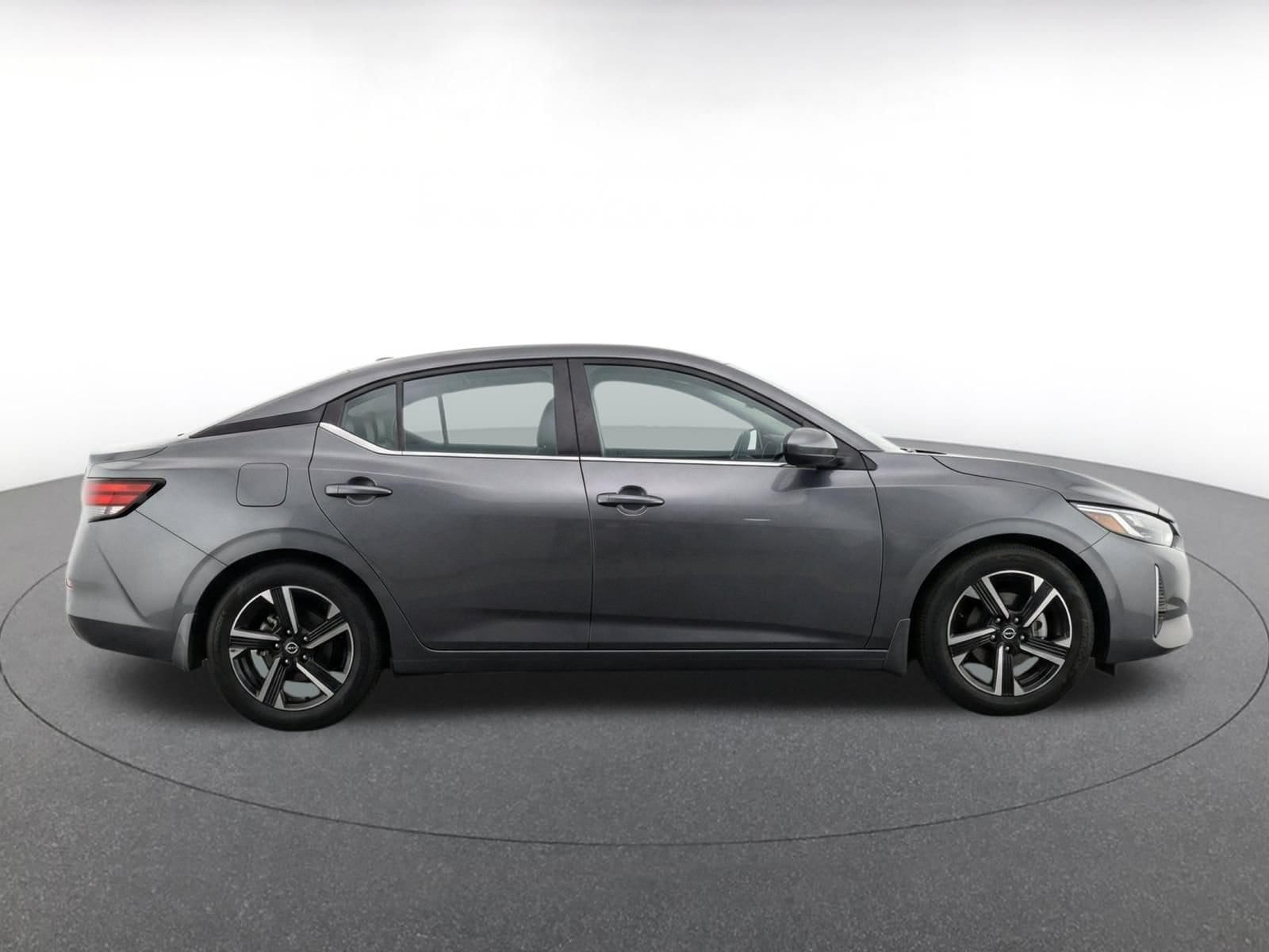 Thumbnail: 2025 Nissan Sentra - 10