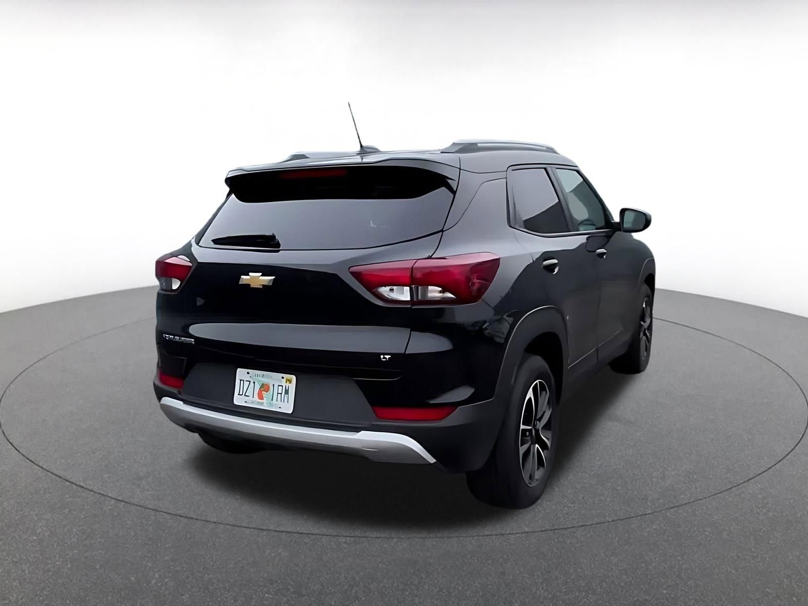 Thumbnail: 2025 Chevrolet TrailBlazer - 13