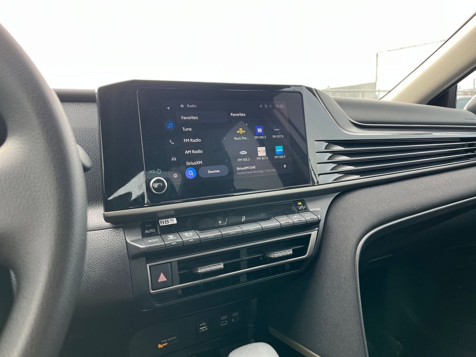 Thumbnail: 2025 Toyota Camry - 21