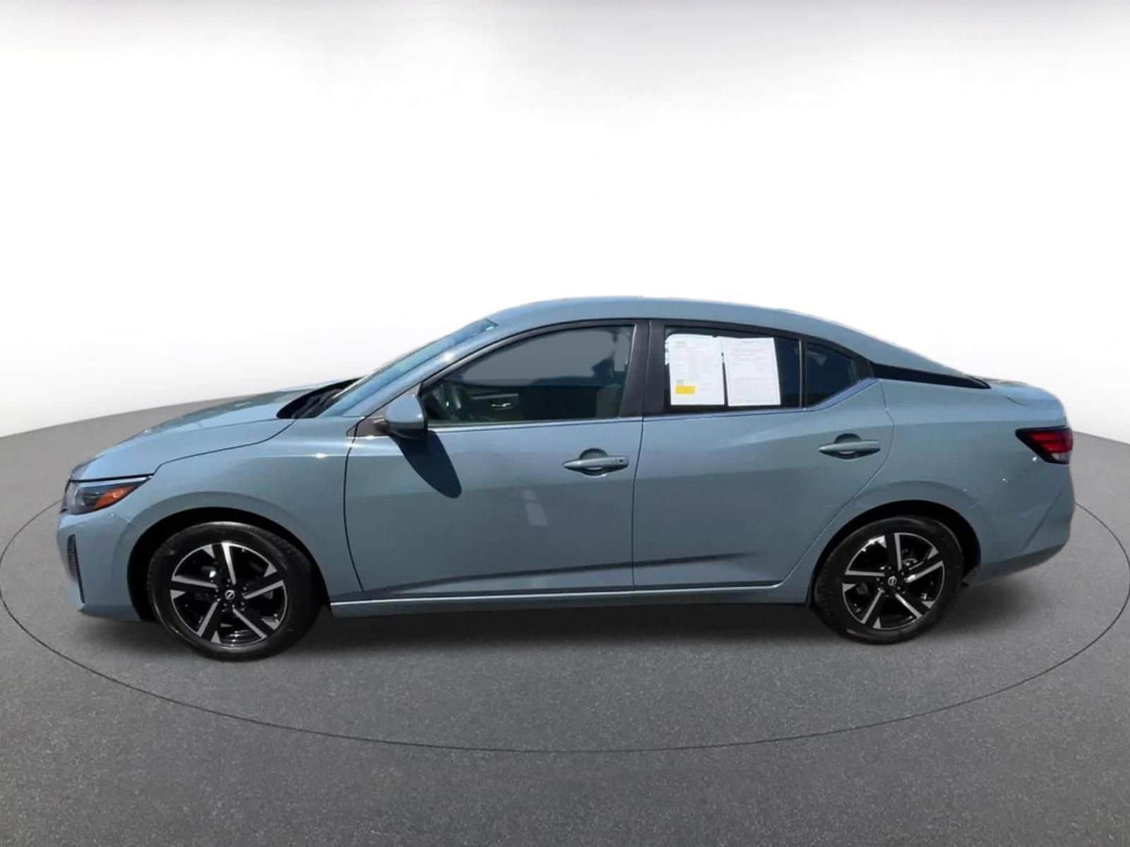 Thumbnail: 2024 Nissan Sentra - 8