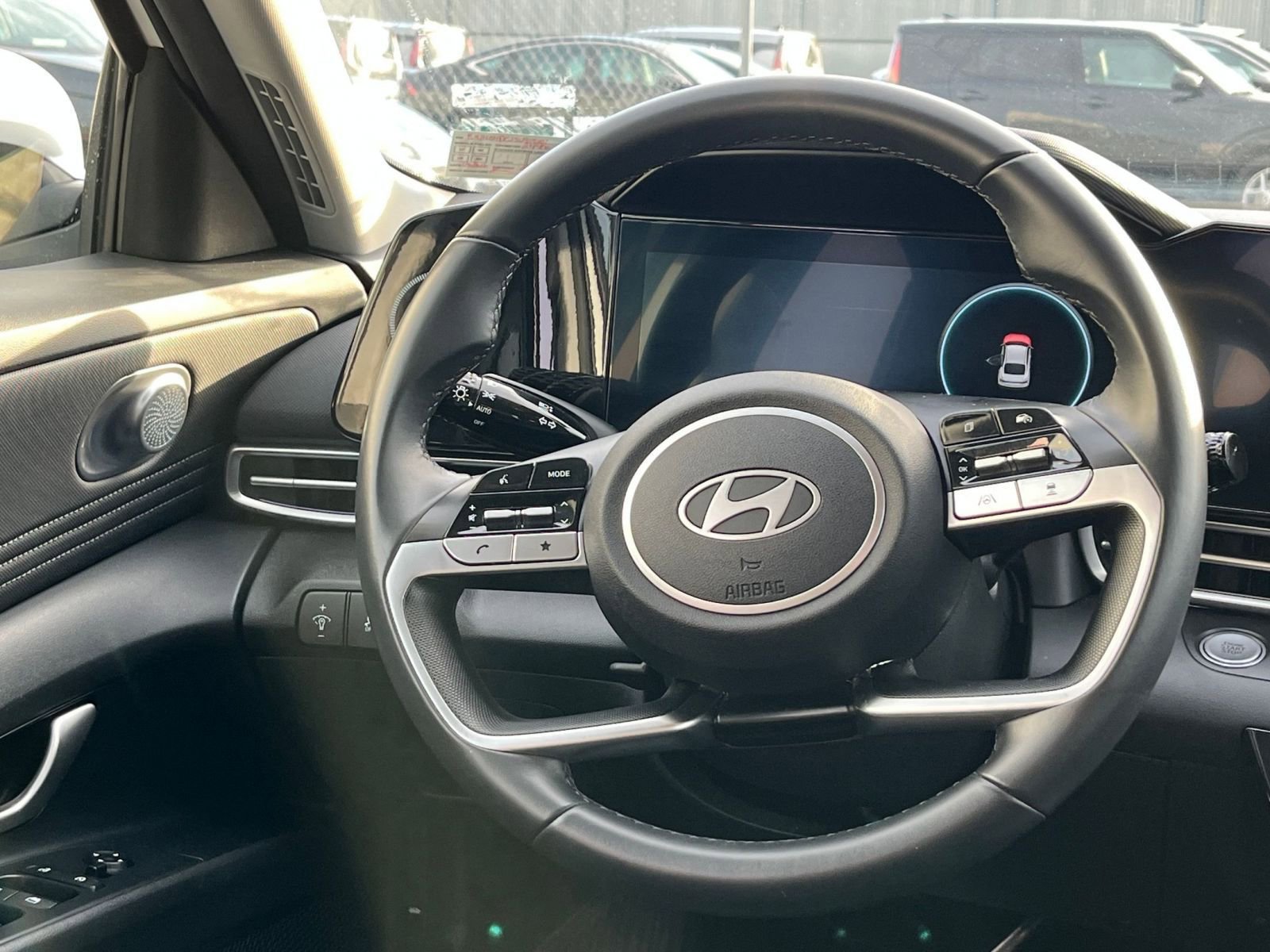 Thumbnail: 2025 Hyundai Elantra - 27