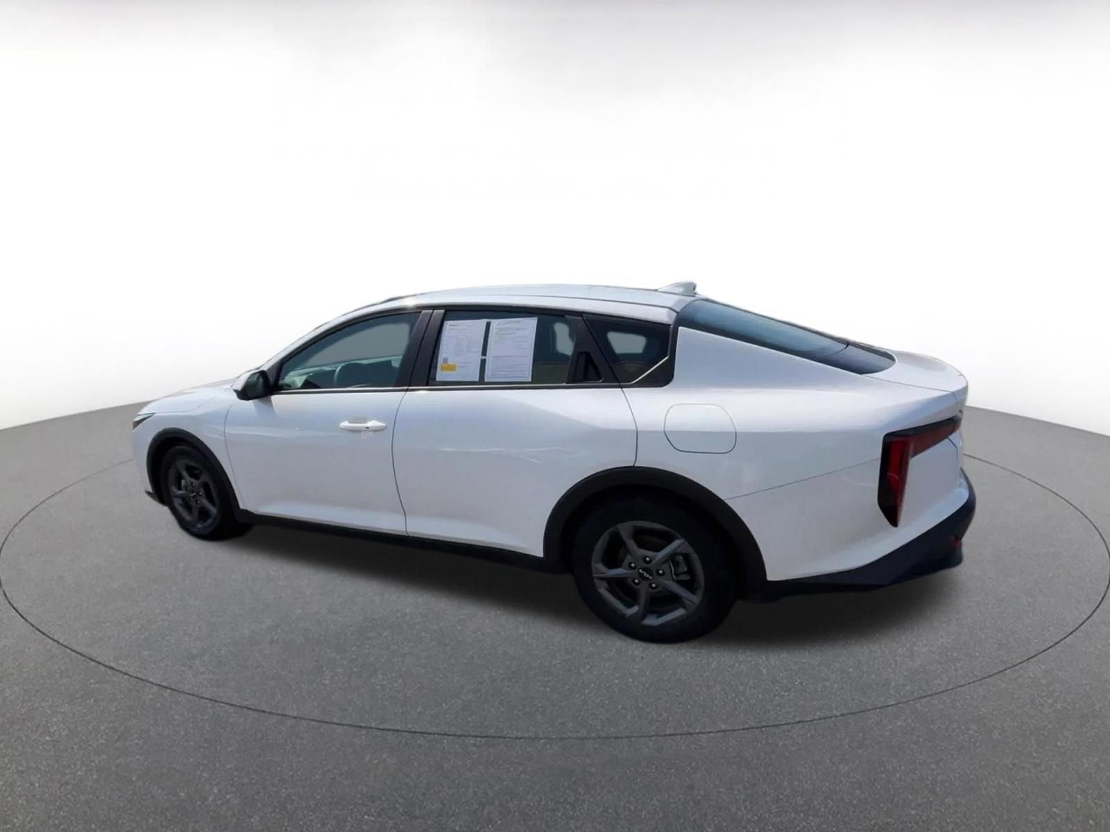 Thumbnail: 2025 Kia K4 - 11