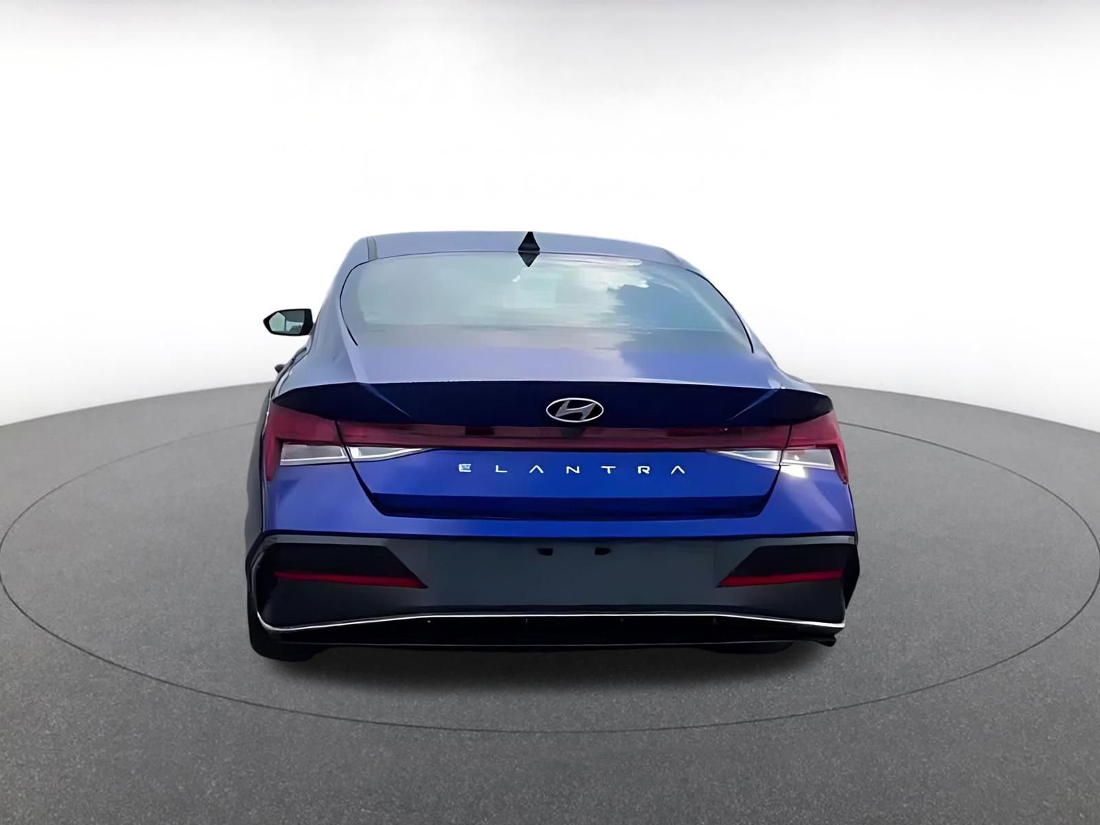 Thumbnail: 2025 Hyundai Elantra - 12