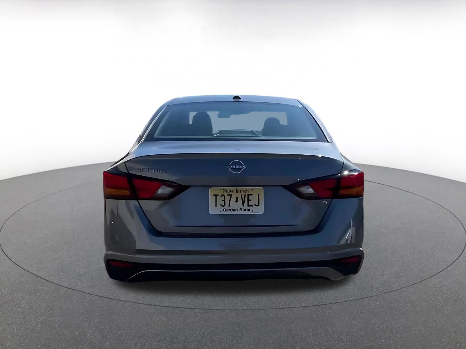 Thumbnail: 2025 Nissan Altima - 12