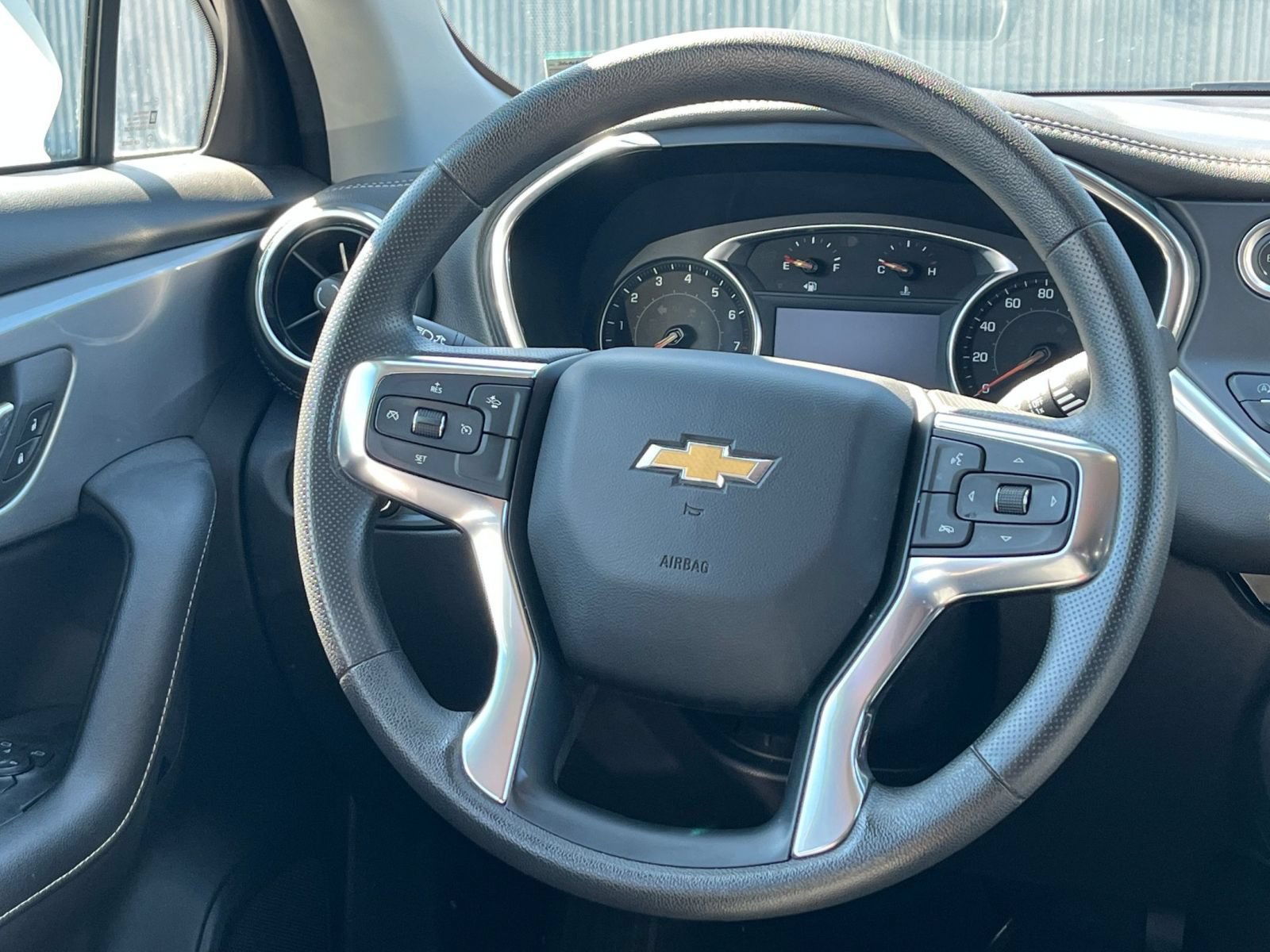 Thumbnail: 2025 Chevrolet Blazer - 28