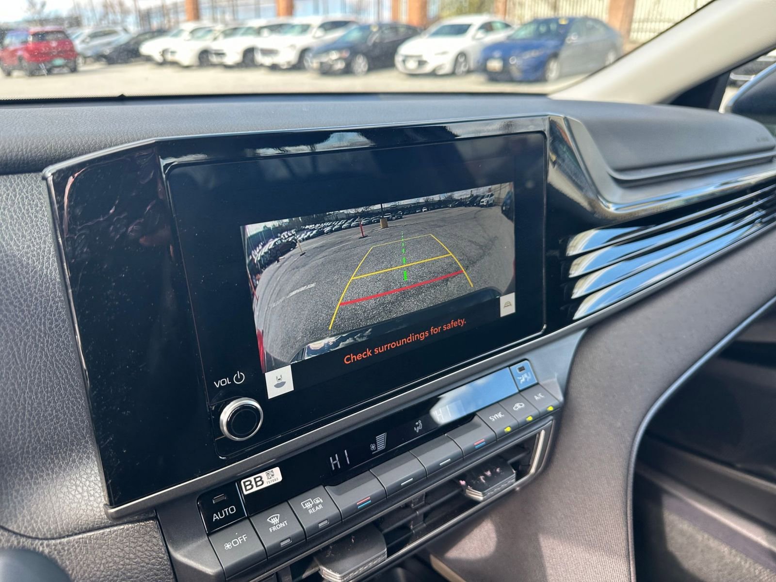 Thumbnail: 2025 Toyota Camry - 17