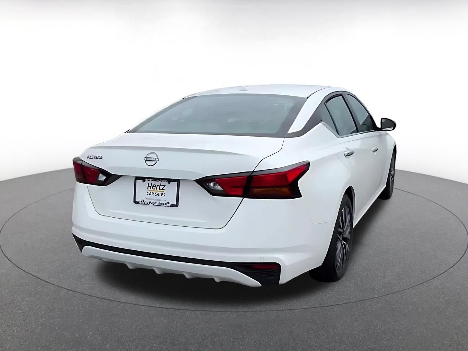 Thumbnail: 2025 Nissan Altima - 13