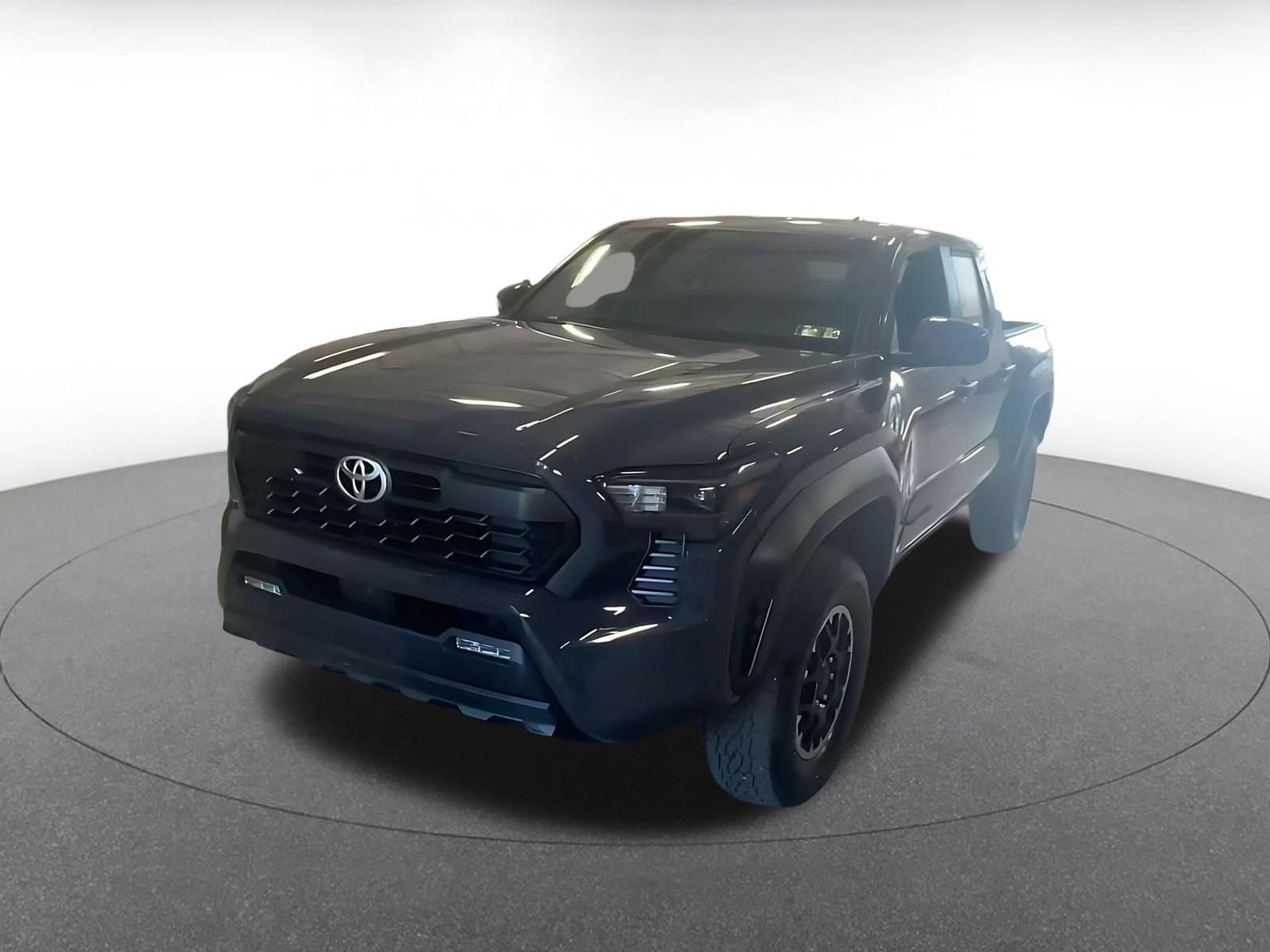 Thumbnail: 2025 Toyota Tacoma - 4