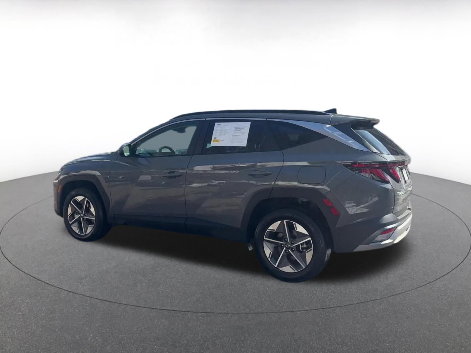 Thumbnail: 2025 Hyundai Tucson - 9