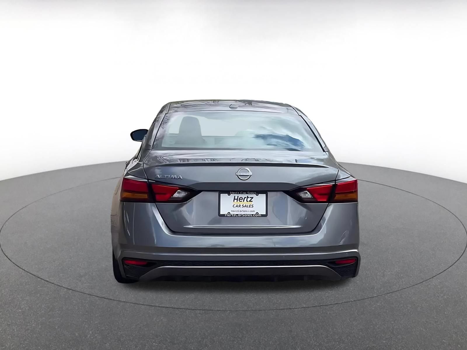 Thumbnail: 2025 Nissan Altima - 10