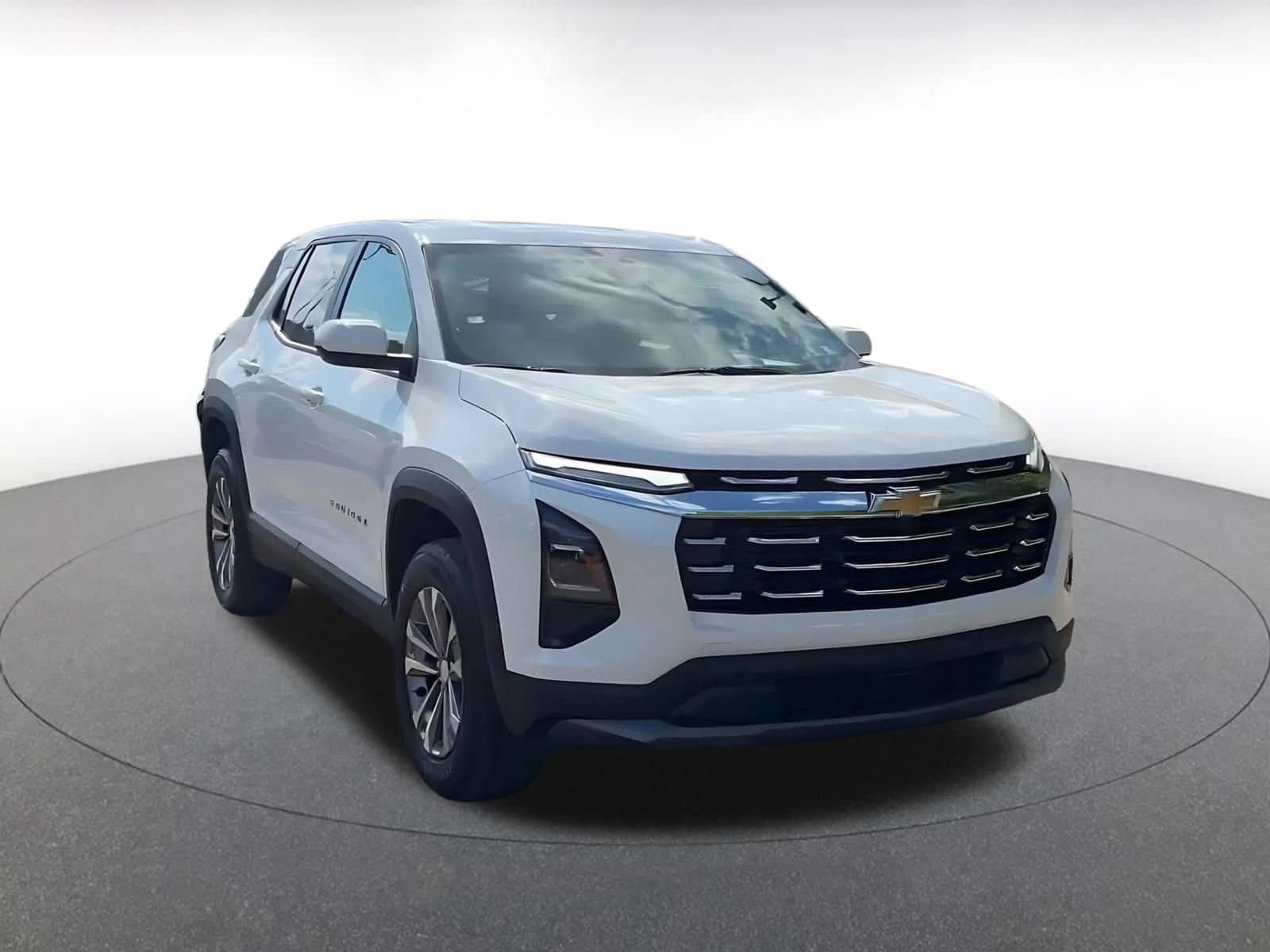 Thumbnail: 2025 Chevrolet Equinox - 3