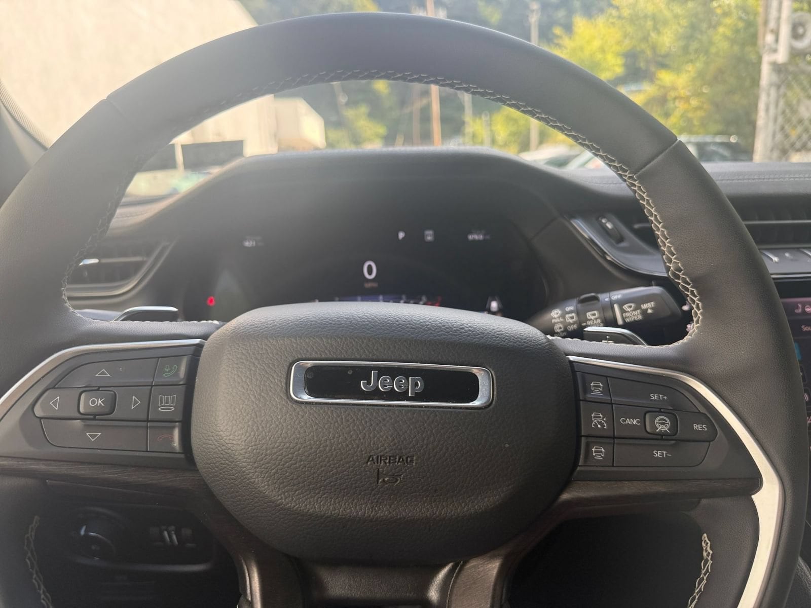 Thumbnail: 2026 Jeep Grand Cherokee - 27