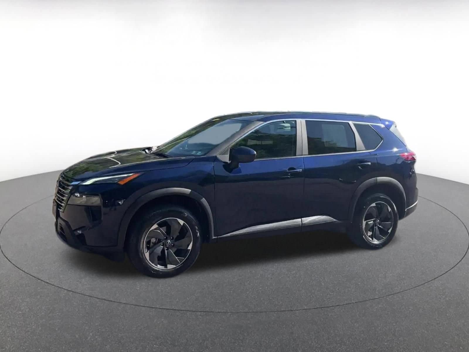 Thumbnail: 2025 Nissan Rogue - 8
