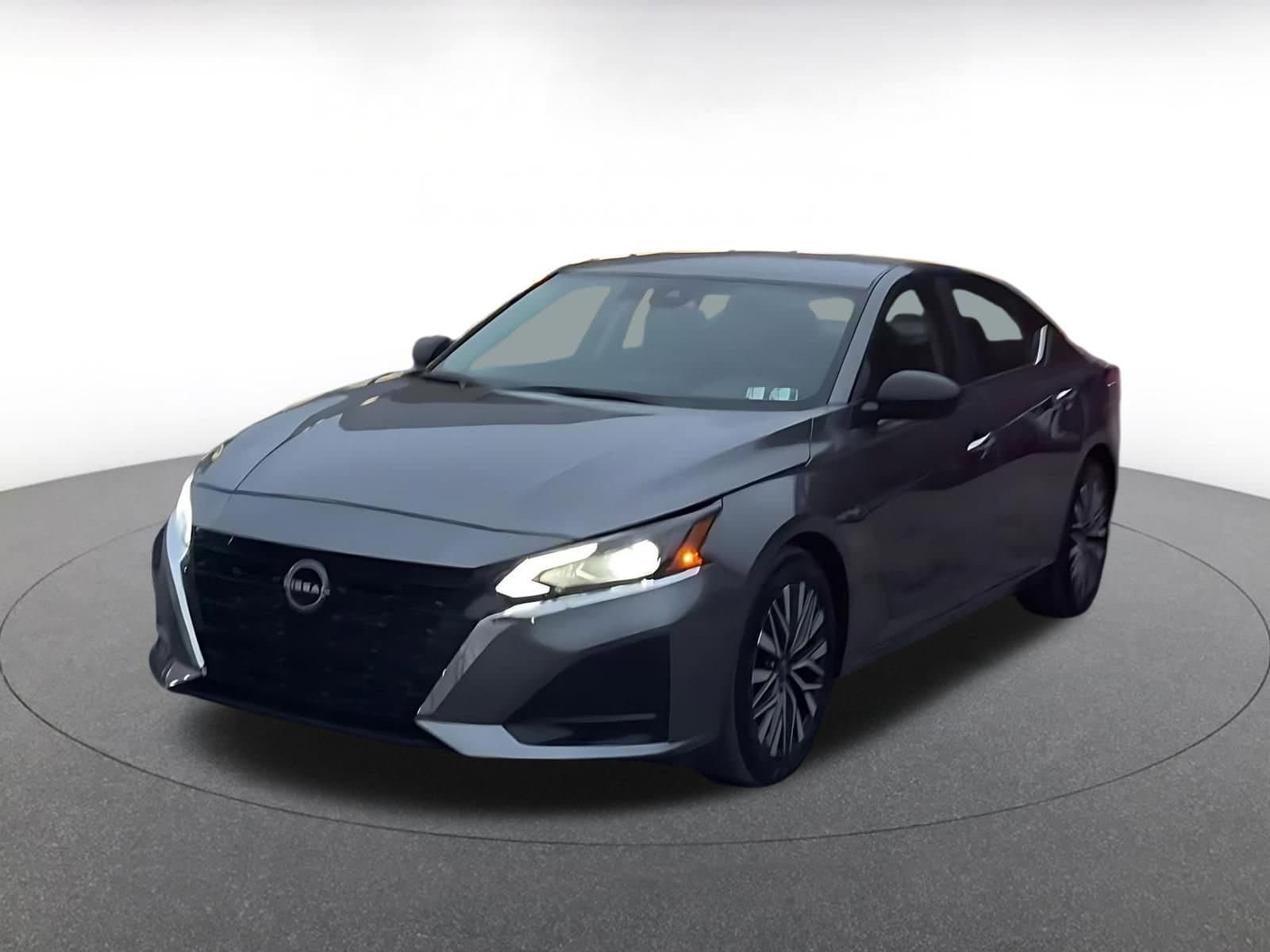 Thumbnail: 2025 Nissan Altima - 7