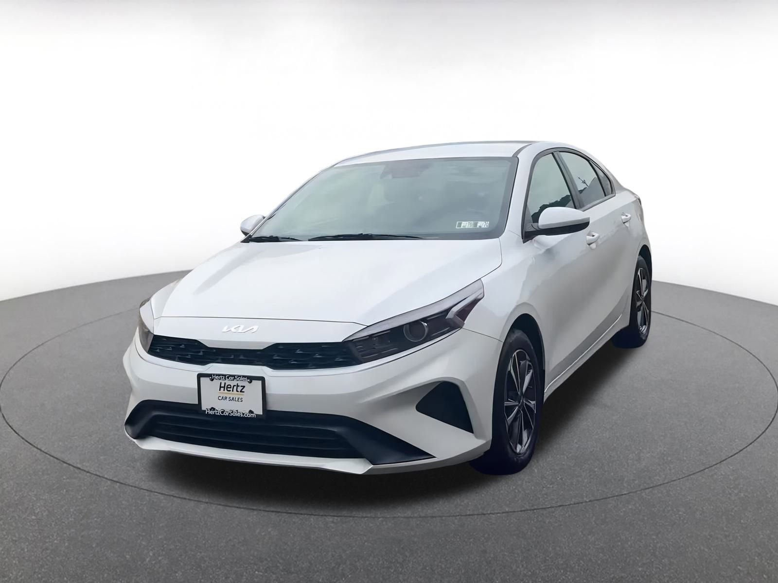 Thumbnail: 2024 Kia Forte - 6