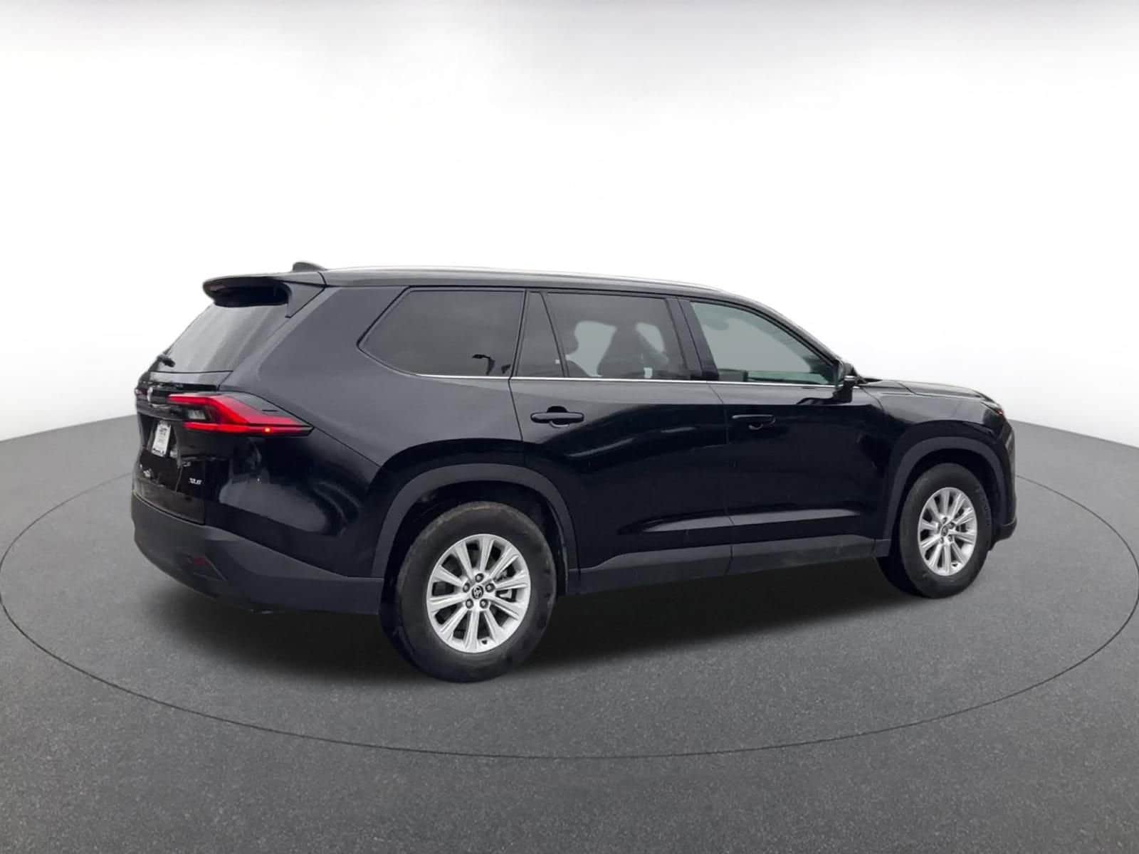 Thumbnail: 2025 Toyota Grand Highlander - 15