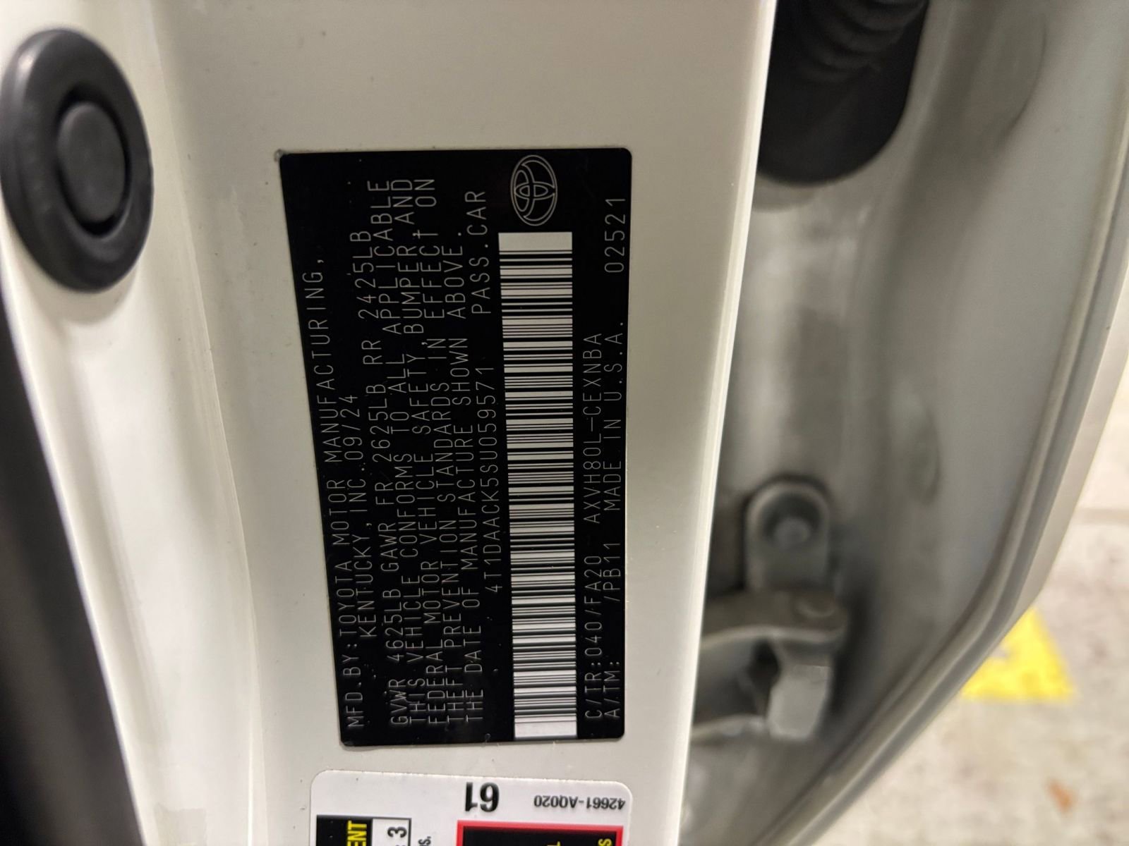 Thumbnail: 2025 Toyota Camry - 28