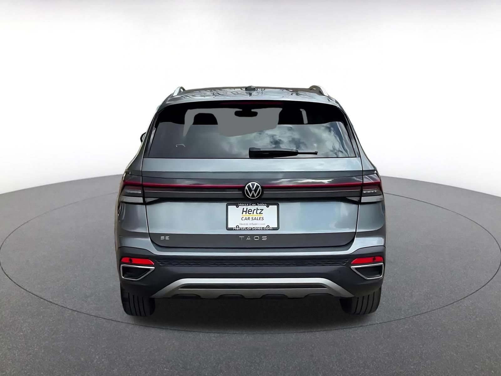 Thumbnail: 2025 Volkswagen Taos - 10