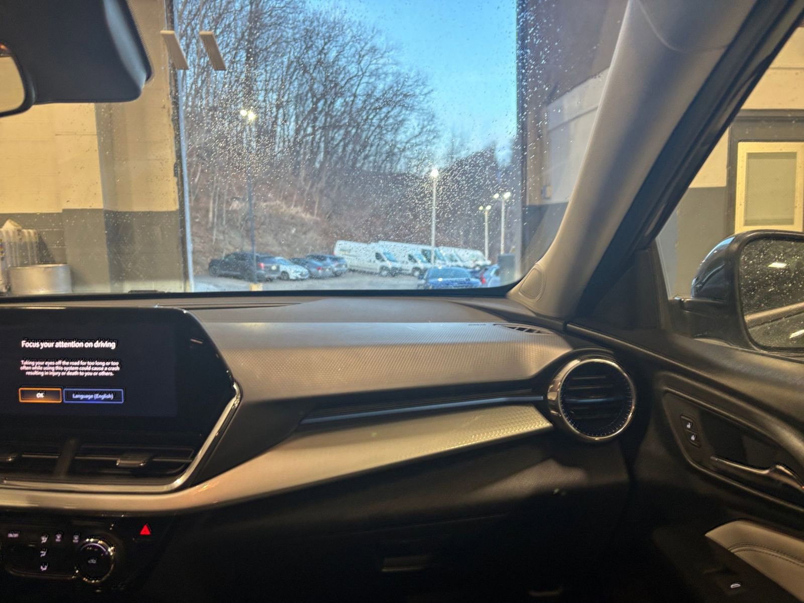 Thumbnail: 2025 Chevrolet Trax - 34