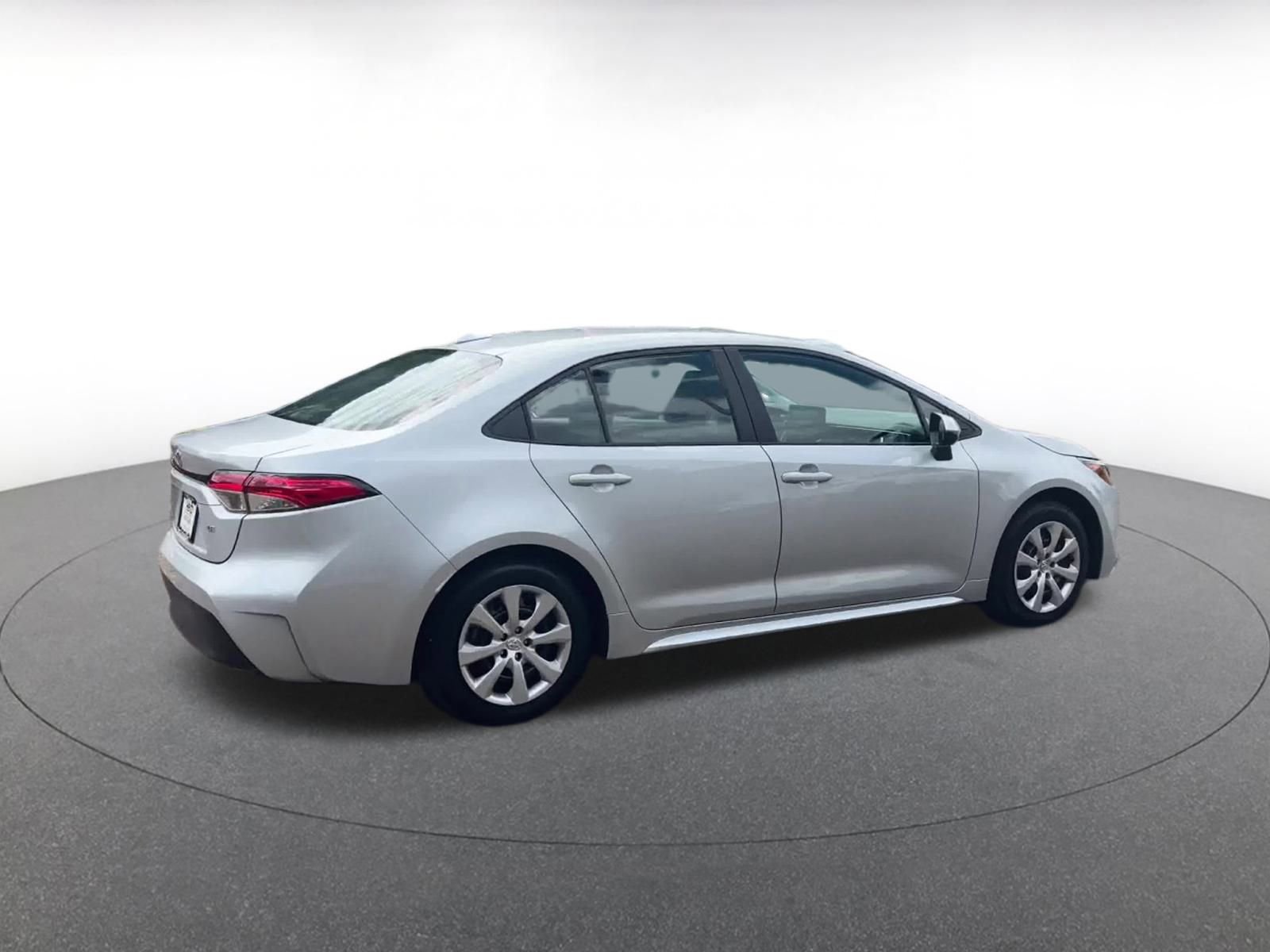 Thumbnail: 2024 Toyota Corolla - 15