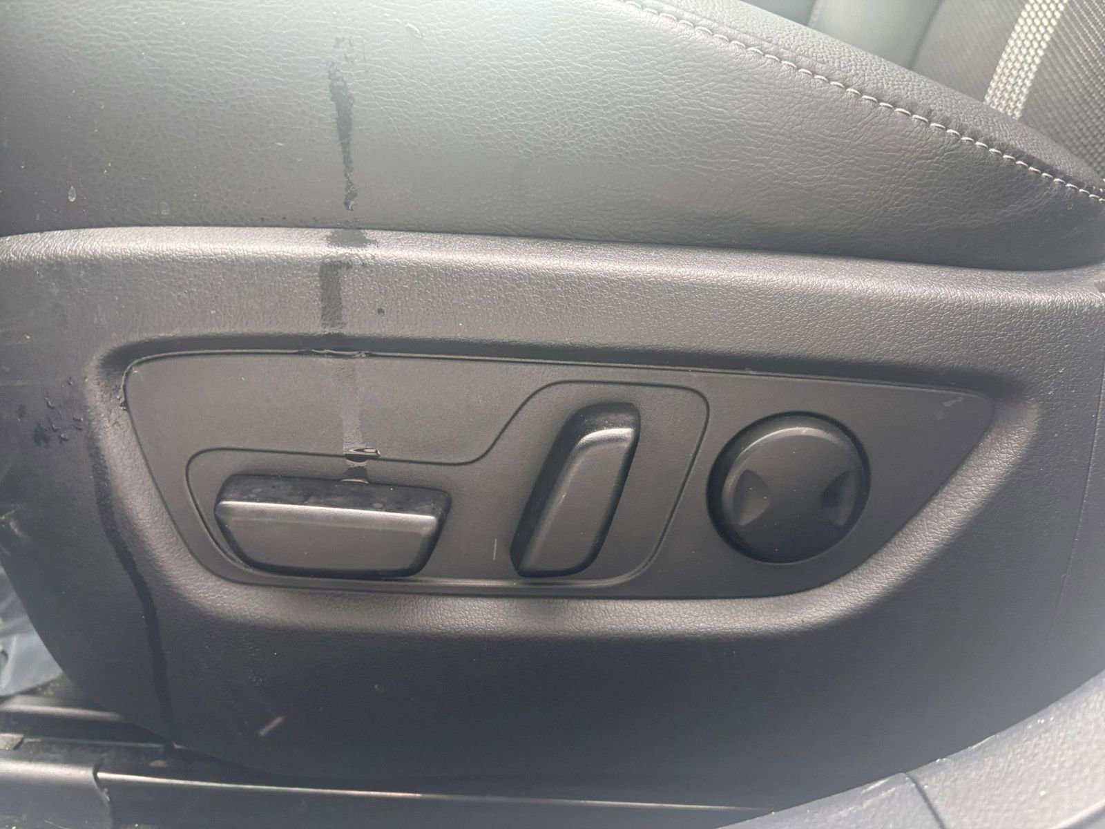 Thumbnail: 2025 Mazda CX-50 - 21