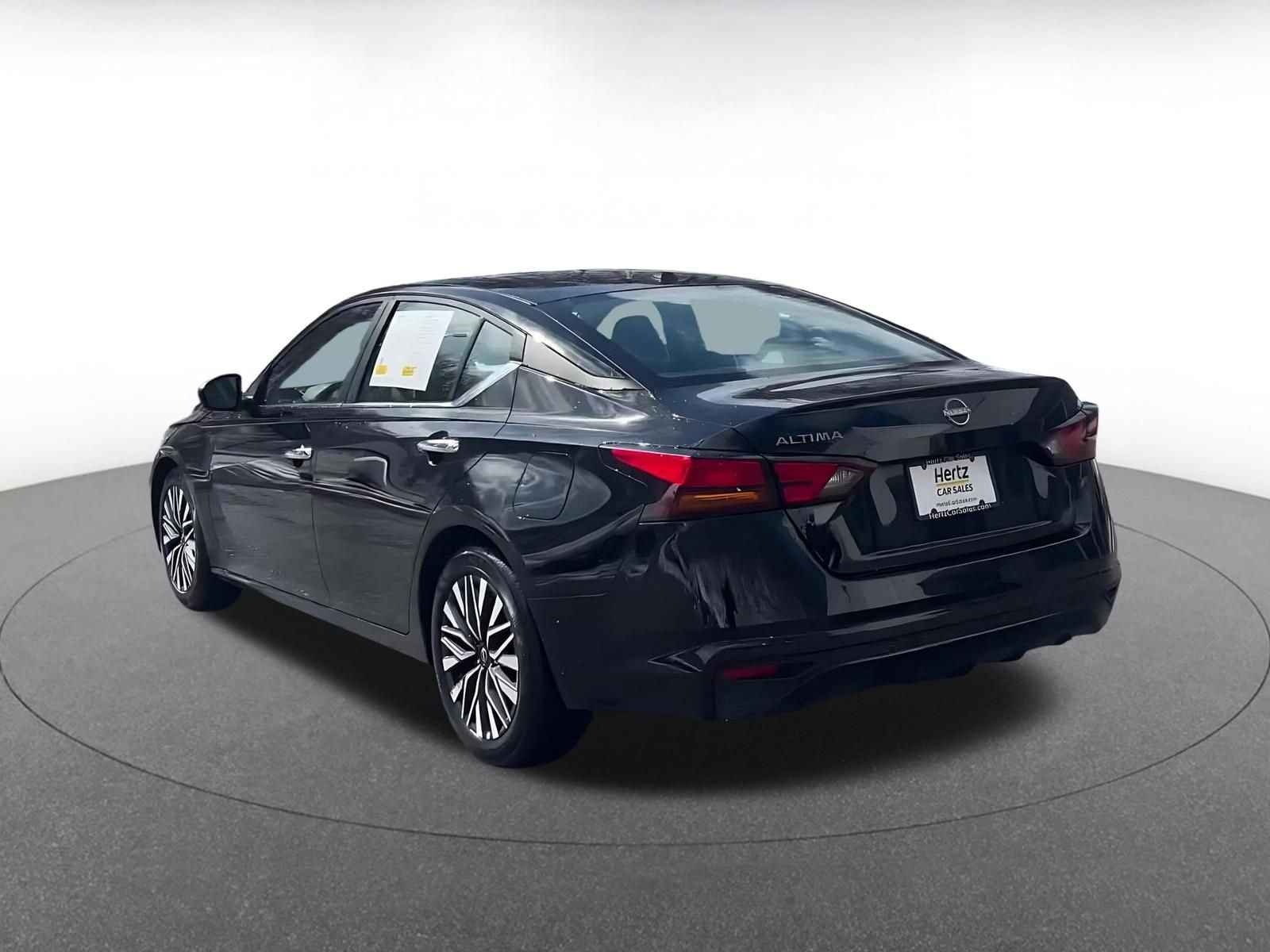 Thumbnail: 2025 Nissan Altima - 11