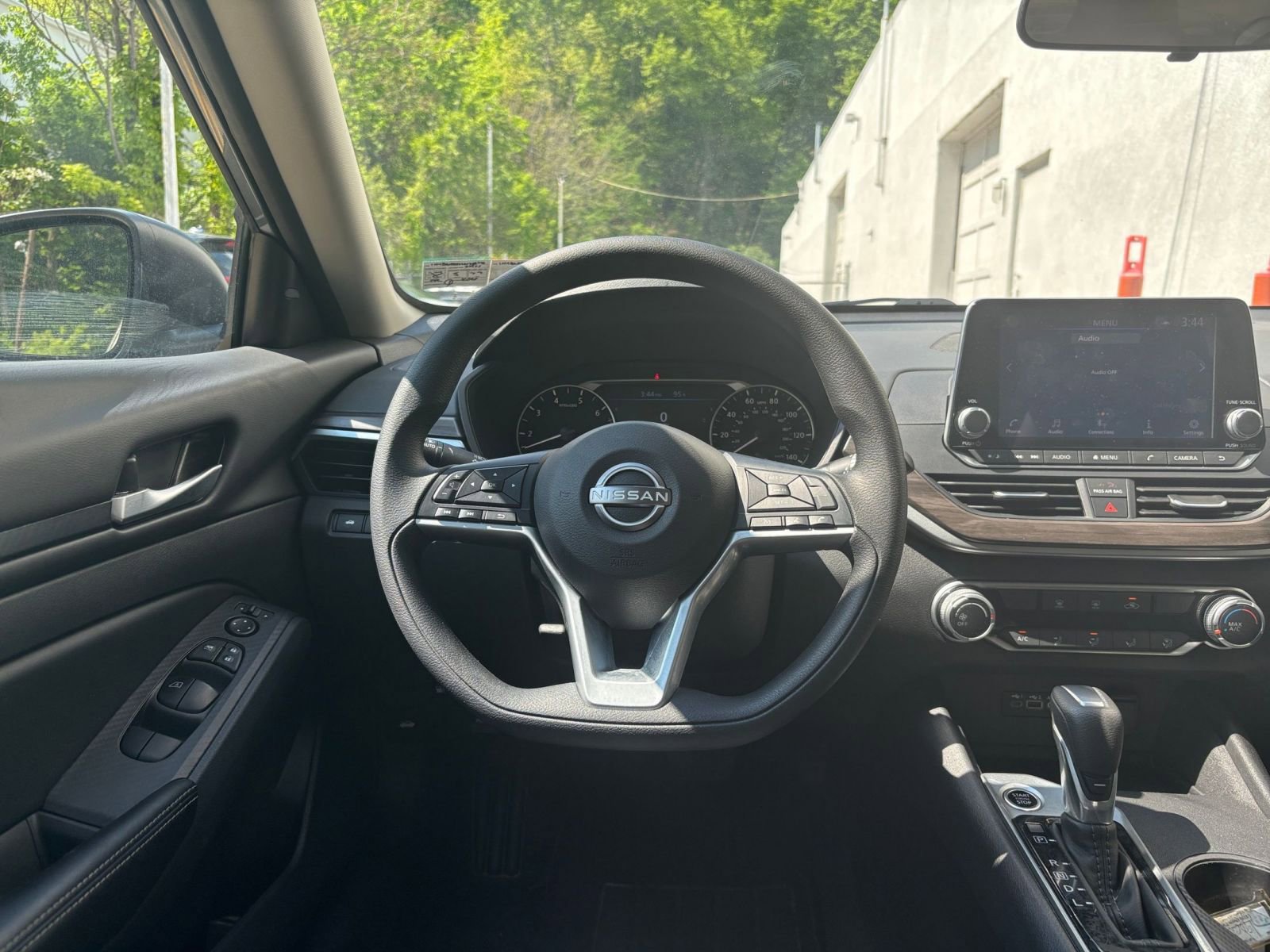 Thumbnail: 2025 Nissan Altima - 35