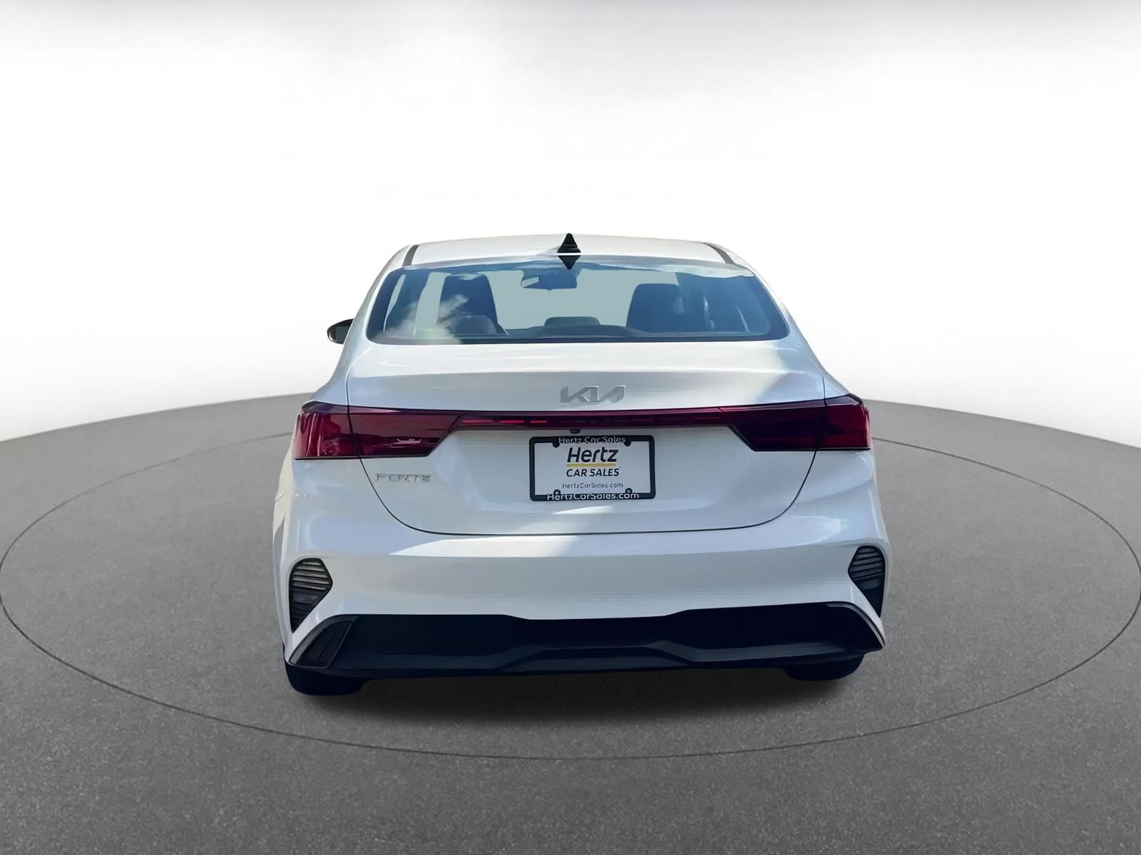 Thumbnail: 2024 Kia Forte - 12