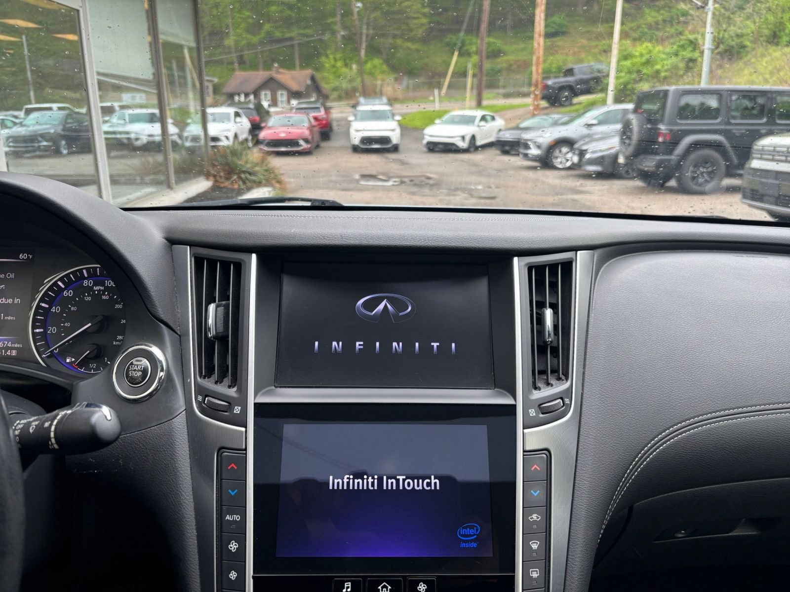 Thumbnail: 2018 INFINITI Q60 - 22