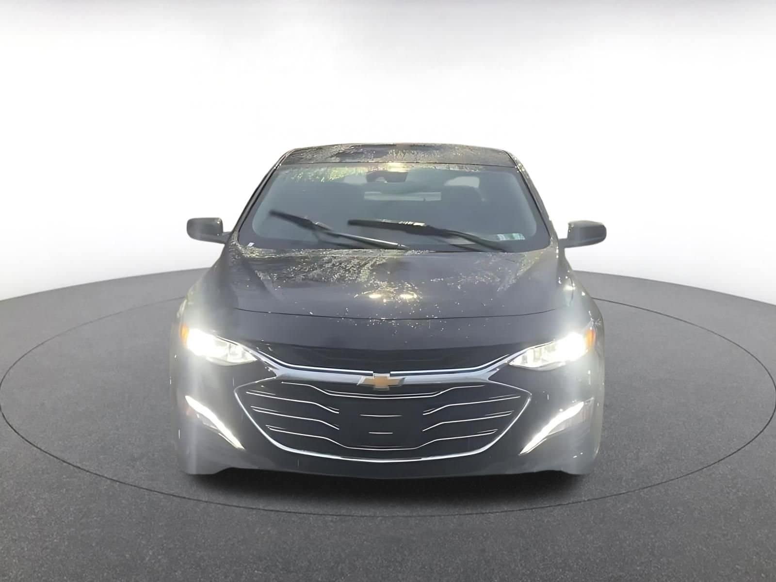Thumbnail: 2024 Chevrolet Malibu - 4