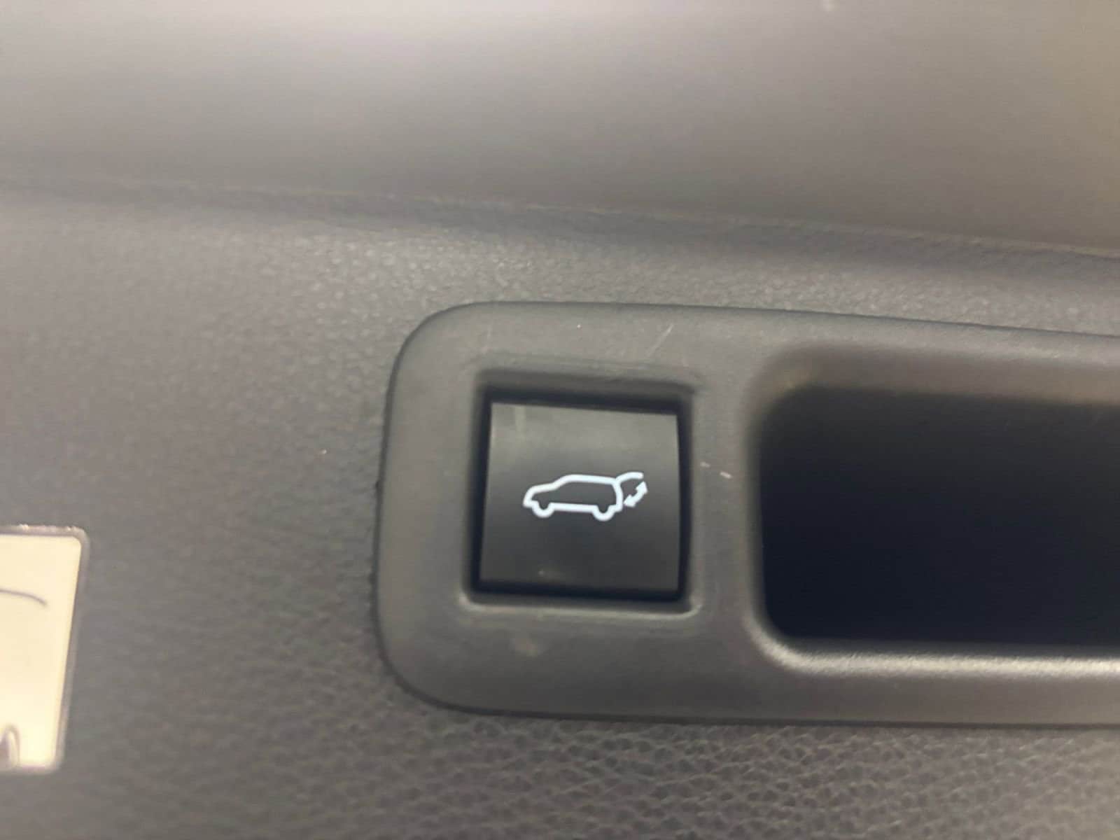 Thumbnail: 2025 Toyota Highlander - 24