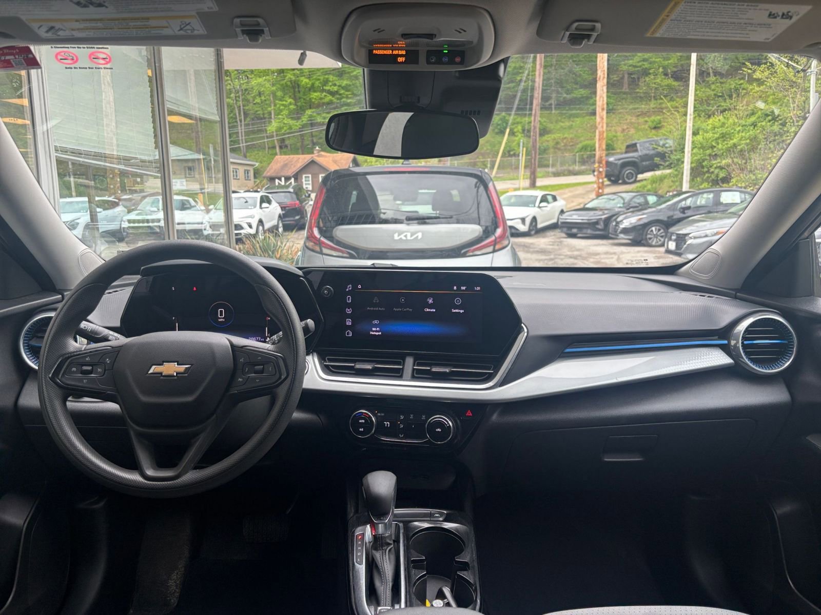 Thumbnail: 2025 Chevrolet Trax - 33