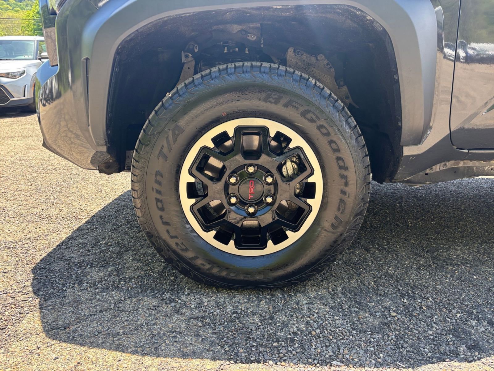 Thumbnail: 2025 Toyota Tacoma - 32