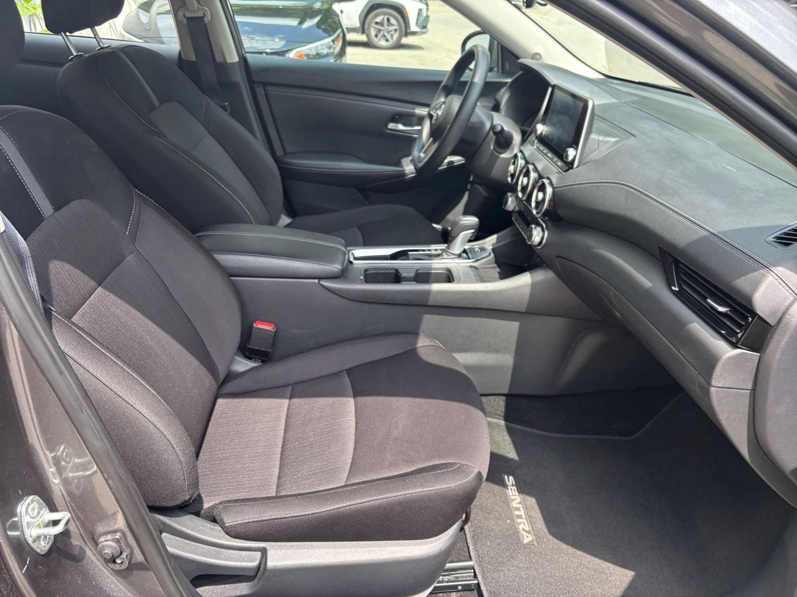 Thumbnail: 2025 Nissan Sentra - 25