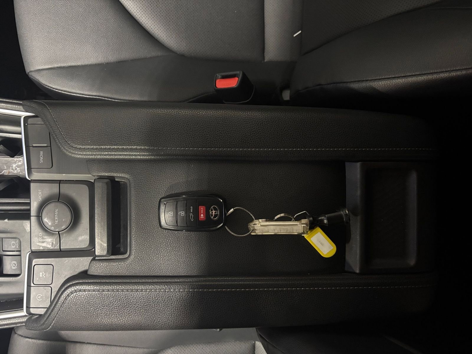 Thumbnail: 2025 Toyota Grand Highlander - 22