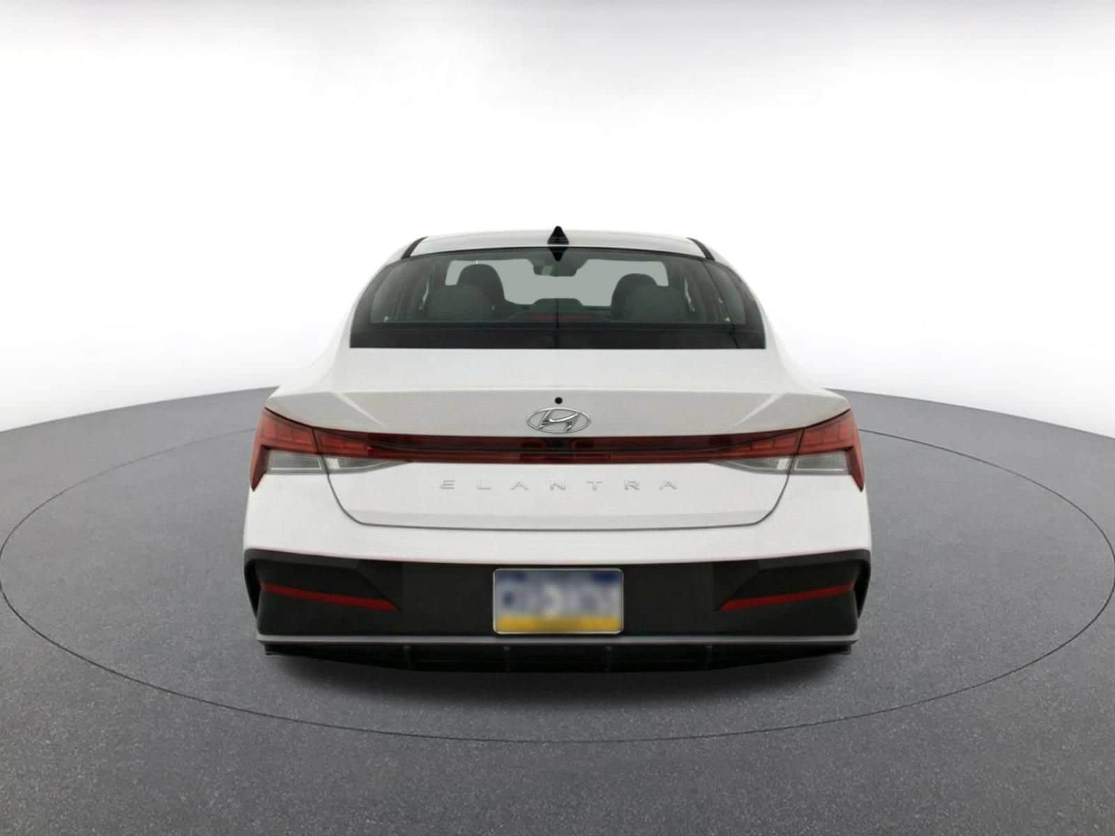 Thumbnail: 2025 Hyundai Elantra - 8