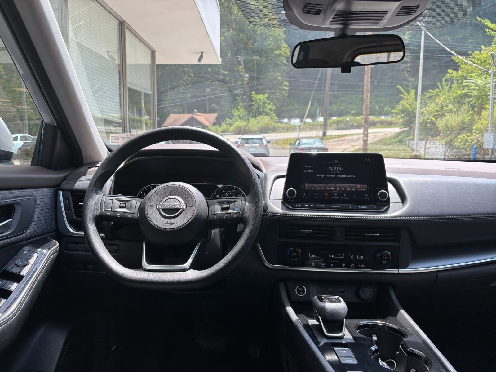 Thumbnail: 2023 Nissan Rogue - 34